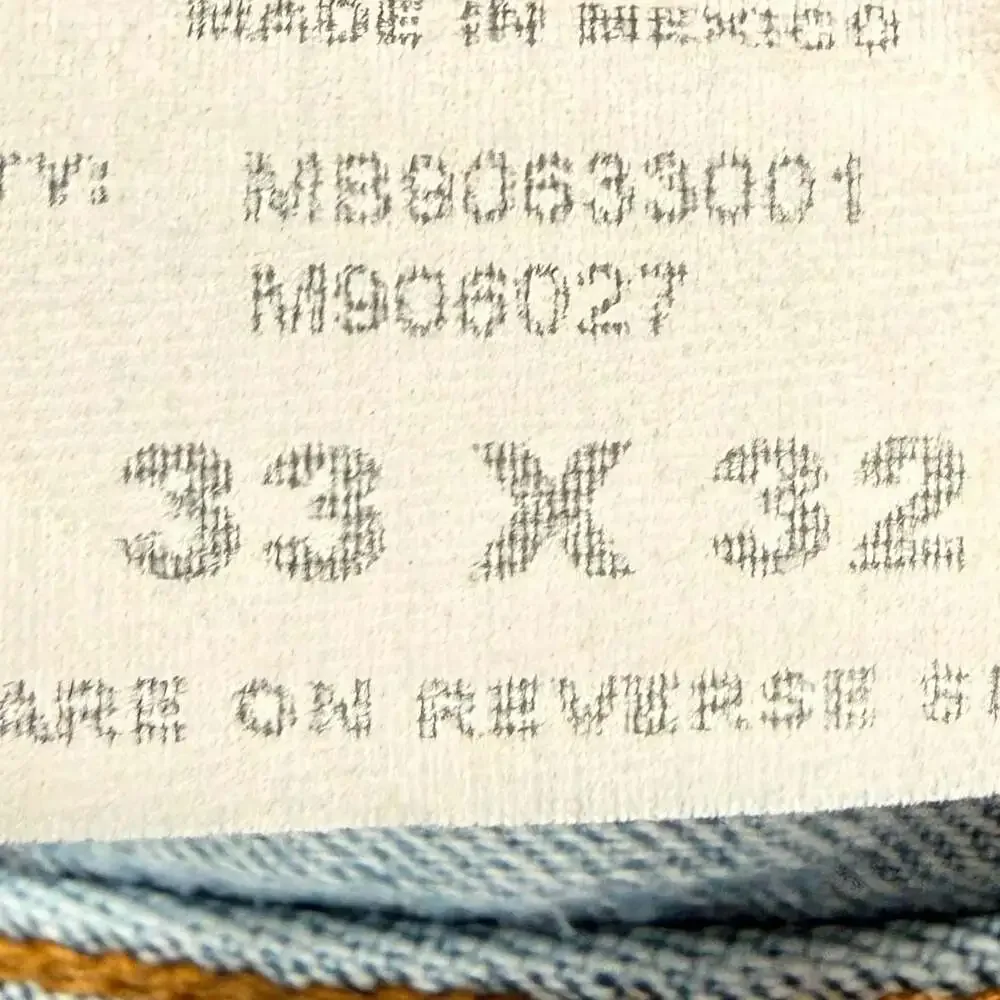 Cinch Light Wash Denim Jeans Size 33x32 Distressed Hem